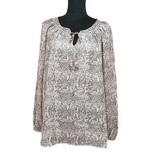 Motherhood Maternity XL Animal print top NEW Maternity Top